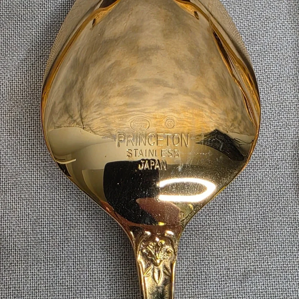 (X7) Hanford Forge Princeton Gold Electroplate Place/Oval Soup Spoons 7.25